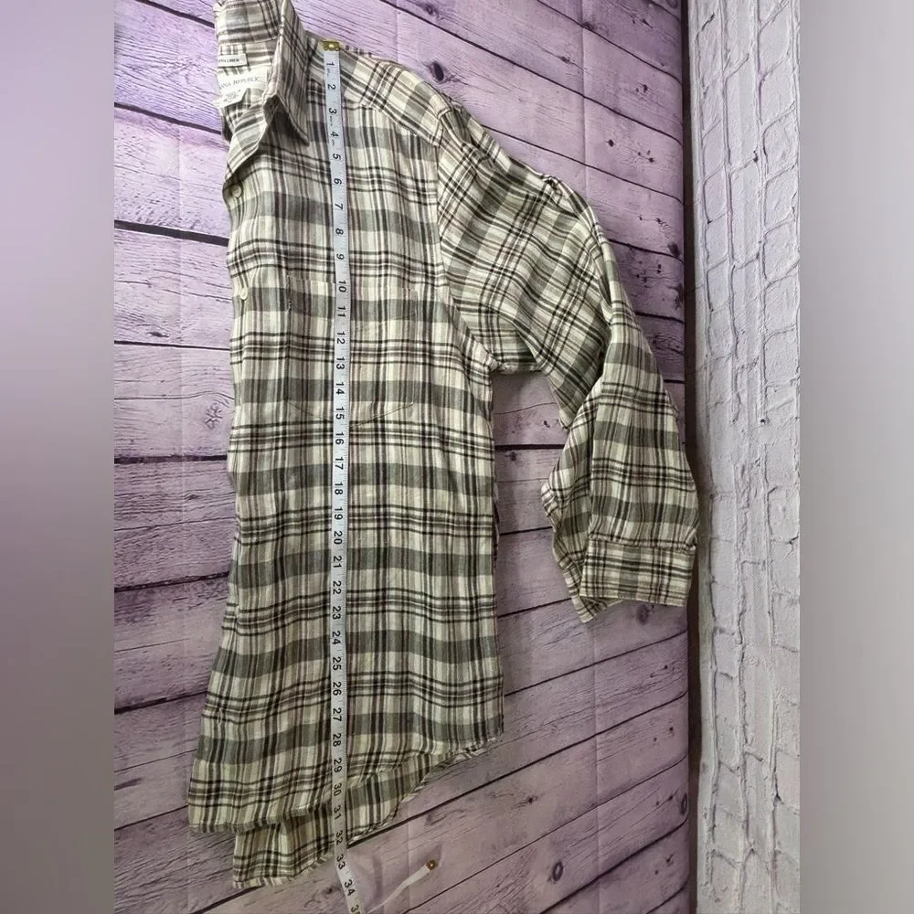 Banana Republic Cream Tan Burgundy Plaid Classic 100% Irish Linen Button Up M